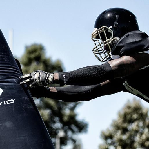 McDavid 651 Hex Forearm Sleeves - chránič predľaktia