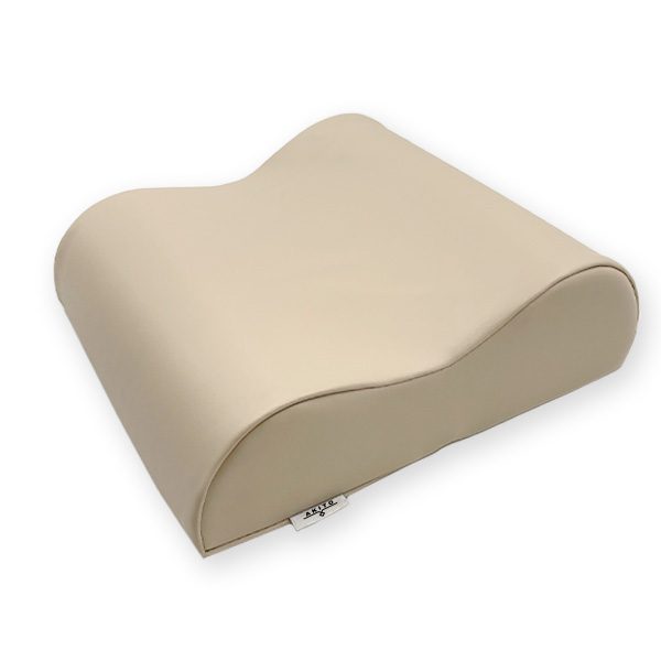 Akito rehabilitačný polohovací vankúš – premium – 32x30x10 cm - Béžová