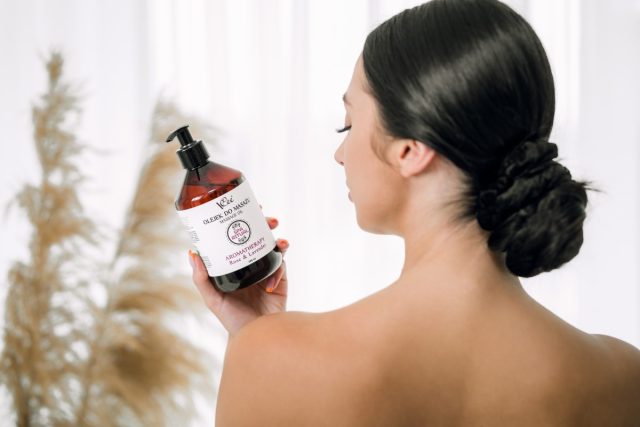 Prírodný vegánsky masážny olej Vcee 500 ml - rôzne vôňe - 6860/RU